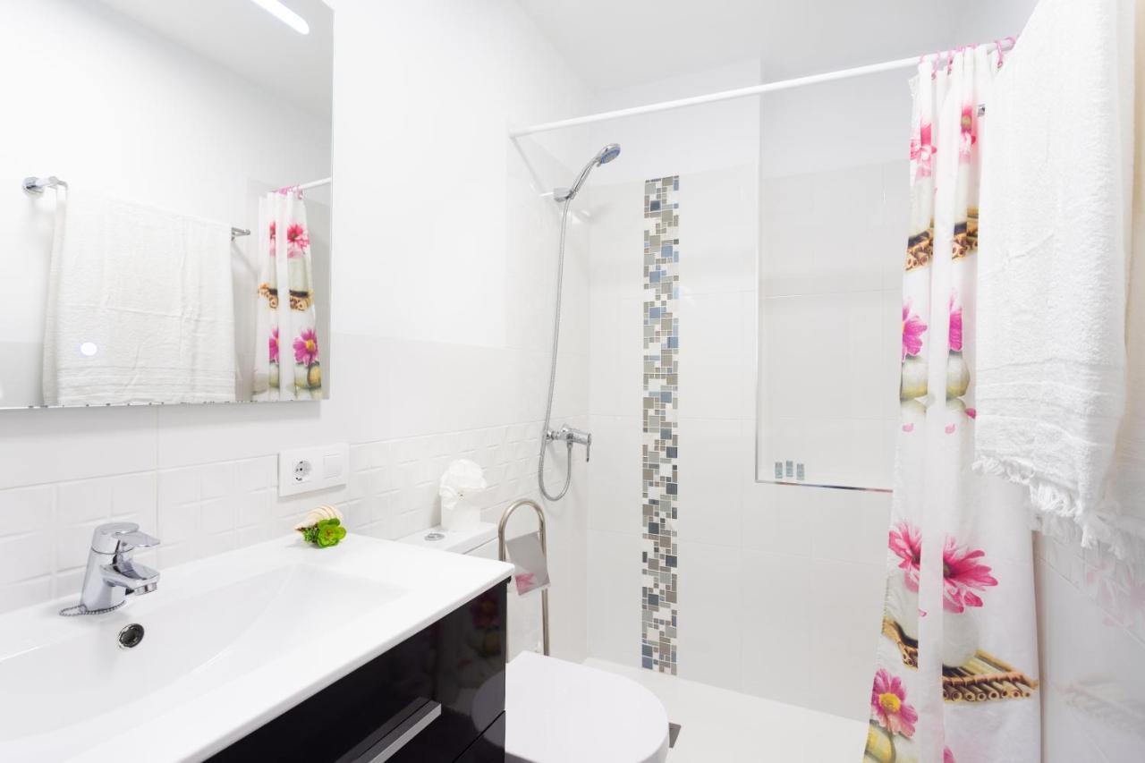 Santana Holidays By Sunkeyrents Apartment Acantilado de los Gigantes Bagian luar foto